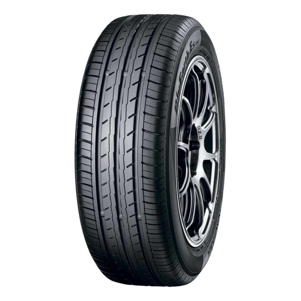 Yokohama BluEarth-Es ES32 235/60 R18 107V