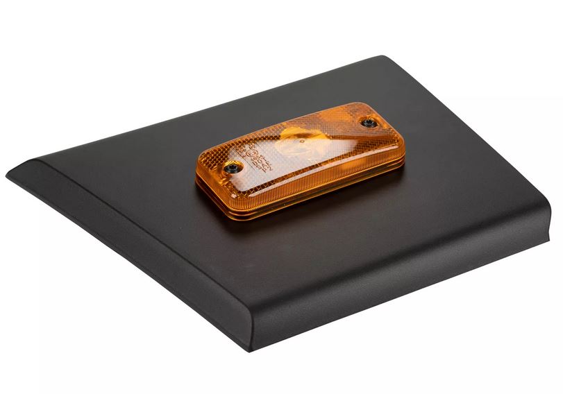 ZIERLEISTE mit Markierungsleuchte rechts 